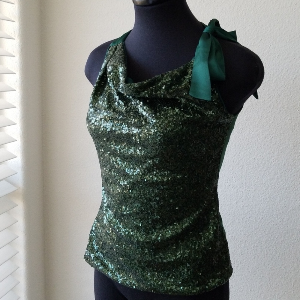 Jennifer Lopez Green Sequin Top